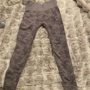 Gymshark camo leggings, purple. Size small, almost new!